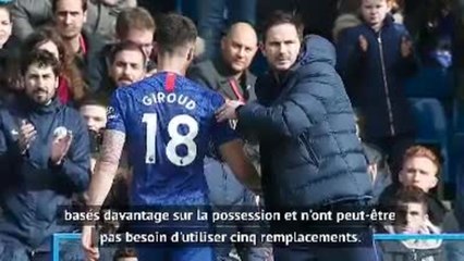 Règlement - Gustavo Poyet est contre l'idée de 5 changements par équipe