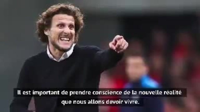 Uruguay - Forlan : Nous devons nous habituer à jouer sans supporter