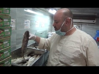 فسخاني الدقي يكشف سر الرنجة والفسيخ في القضاء على كورونا.. الأسعار زي زمان