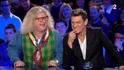 Quand Pierre-Jean Chalençon drague Marc Lavoine dans On n'est pas couché