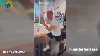 Coronavirus - Choupo en vélo, Icardi sur le trampoline : comment les joueurs du PSG vivent leur confinement...