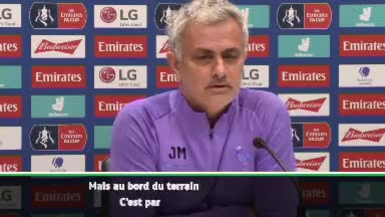 Tottenham - Mourinho : "Quand je joue à la PlayStation, je ne fais pas d'erreur"