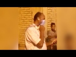 أهالي السيل الريفي بأسوان يستقبلون رئيس تمريض "العزل": "نورت يا بطل"