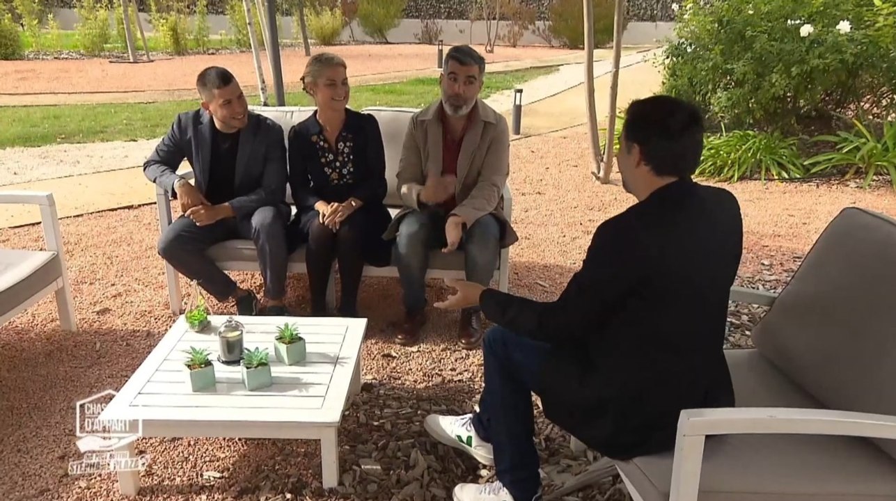 Stéphane Plaza rencontre ses concurrents dans Chasseurs d'appart'… et c'est explosif !