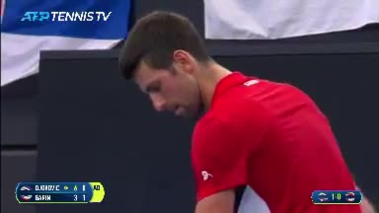 ATP Cup - Roi de l'amortie, Djokovic a coupé les jambes de Garin