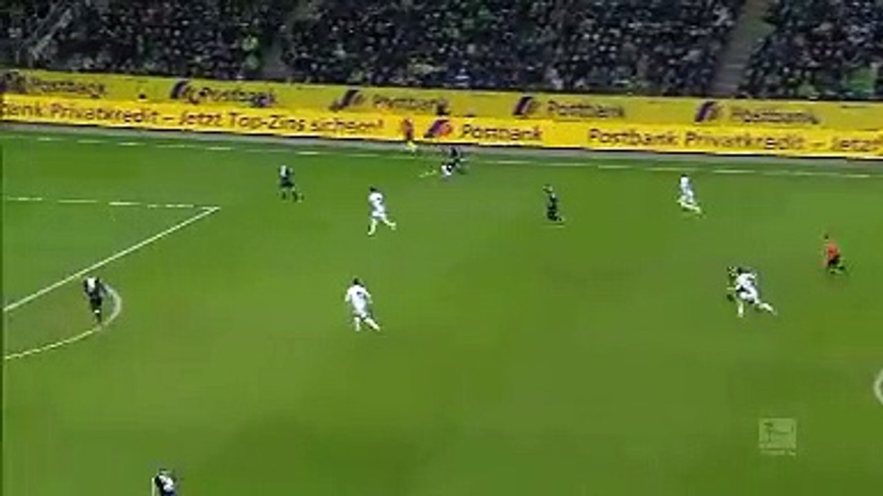 16e j. - Gladbach rejoint Leipzig, Plea buteur
