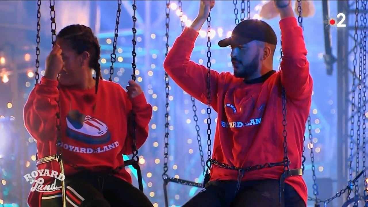 Boyard Land : Amel Bent et Slimane en difficulté sur les chaises volantes