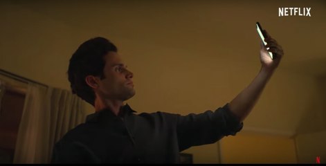 You (Netflix) :  Joe compte prendre un nouveau départ dans la BA de la saison 2, mais le passé va frapper à sa porte (VOST)