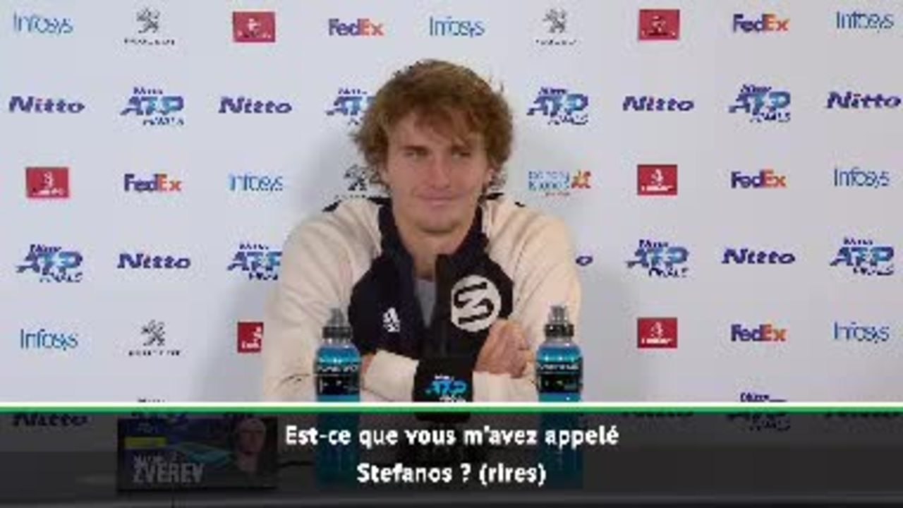 Masters - Un journaliste confond Zverev et Tsitsipas à cause ''des tenues similaires''