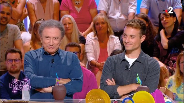 Découvrez la proposition qu'a faite Michel Drucker à Hugo Clément dans Les Enfants de la télé