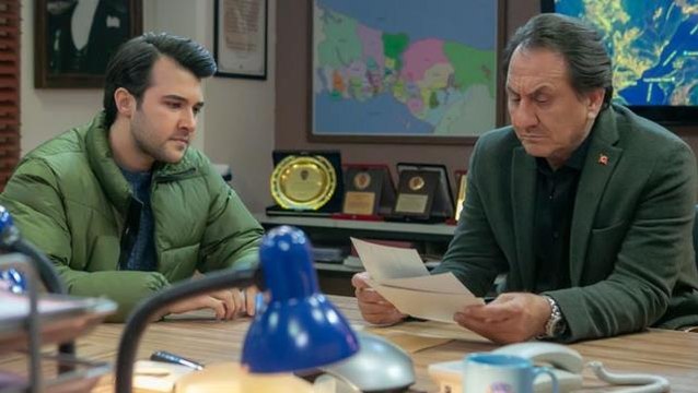 Arka Sokaklar'ın oyuncusu Furkan Göksel'in sevgilisinin pozları gündem oldu