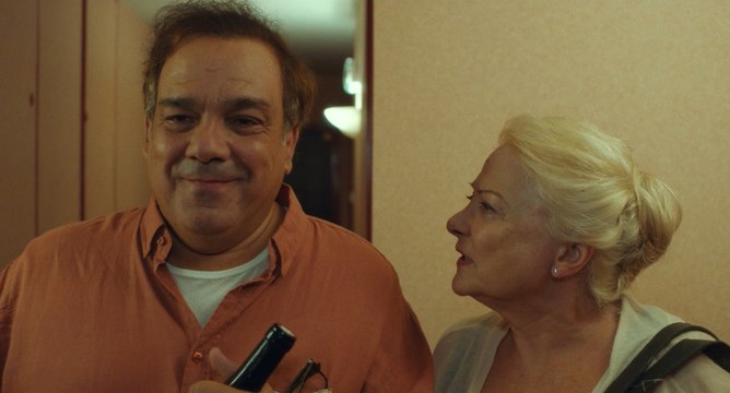 Beaux-parents : Didier Bourdon et Josiane Balasko prêts à tout pour récupérer leur ex gendre !