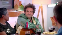 Matthieu Chedid rend hommage à Philippe Zdar dans C à Vous