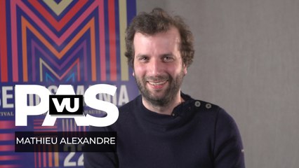 Mathieu Alexandre (Demain nous appartient) : "Je suis très maladroit, j'ai déjà renversé des coupes de champagne sur Ingrid Chauvin"
