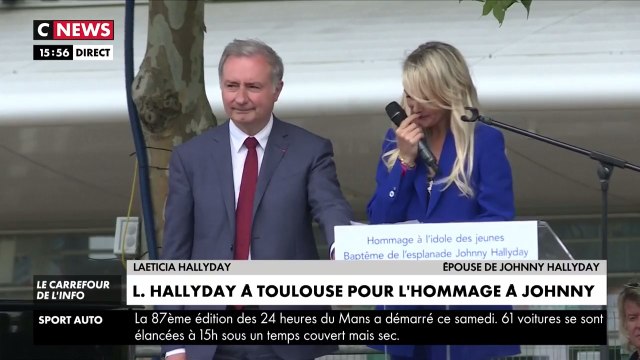 Laeticia Hallyday sanglote en évoquant ses jours sans fin et amers depuis la mort de Johnny Hallyday