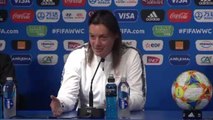 Bleues - Diacre : “Je n'ai pas de baguette magique”