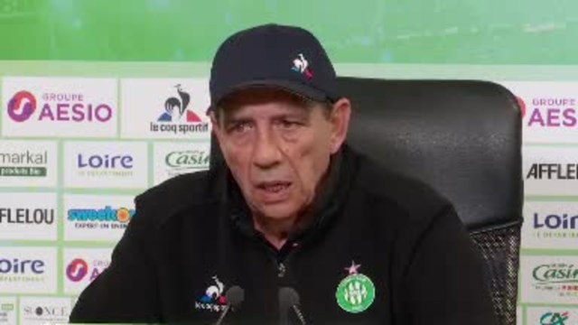 FOOTBALL : Ligue 1 : Saint-Étienne - Gasset : Ma mission est terminée (2:51) VIRAL : Football : Ligue 1 : Saint-Étienne - Gasset : Je n'abandonne rien ni personne (0:32)