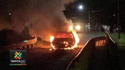tn7-vehiculos-incendiados-040122