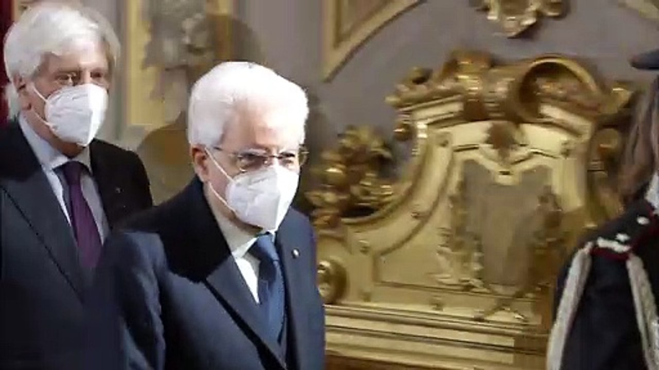 Από πρωθυπουργός... πρόεδρος: Ο Μάριο Ντράγκι φ...