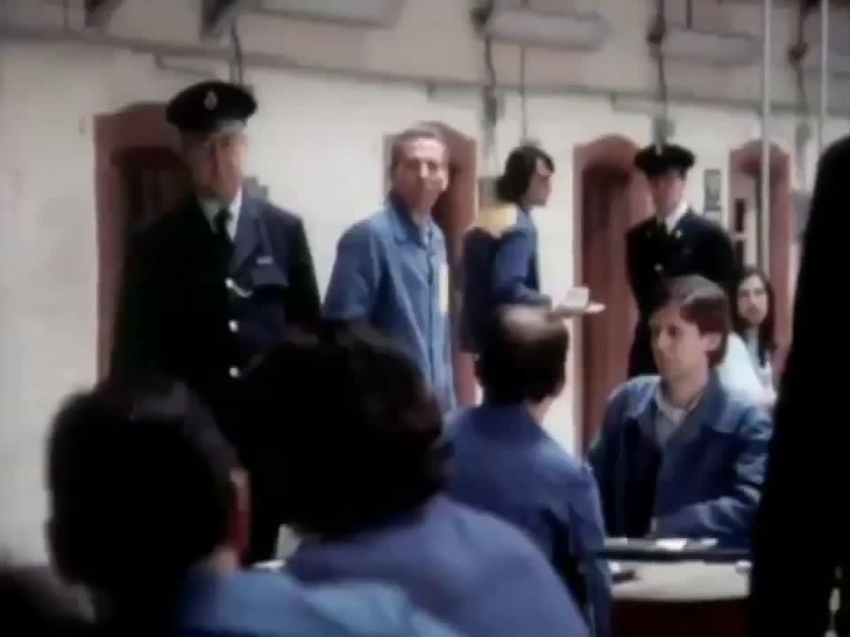 Au nom du père