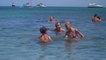 Exclu. Les vacances préférées des français (6ter) : ces vacanciers ont trouvé une plage loin de la foule à Saint-Tropez
