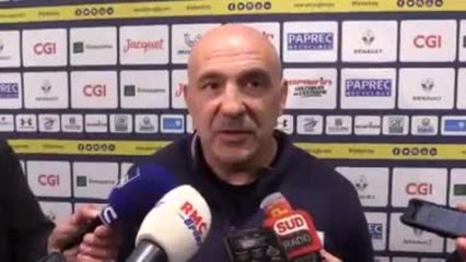 21e j. - Travers sur le raté de Machenaud : "Même Messi, Ronaldo et Mbappé ratent des penalties"