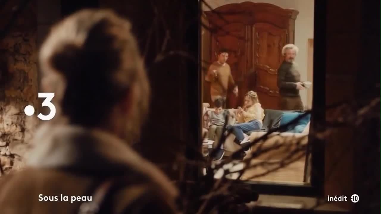 Sous la peau