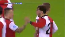 Pays-Bas - Robin van Persie, passeur décisif, évite la défaite au Feyenoord