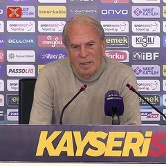 Mustafa Denizli: "Asla vazgeçmek yok!"