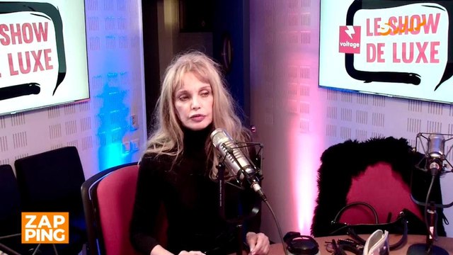 On brûlait les meubles de l'appartement : Arielle Dombasle se confie sur ses anciens problèmes d'argent