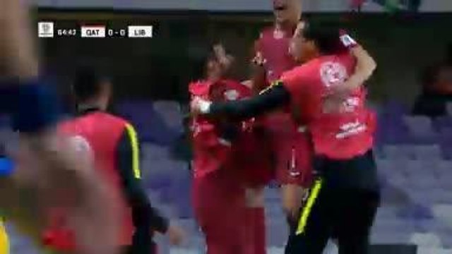 Groupe E - Al-Rawi ouvre le score sur coup franc pour le Qatar