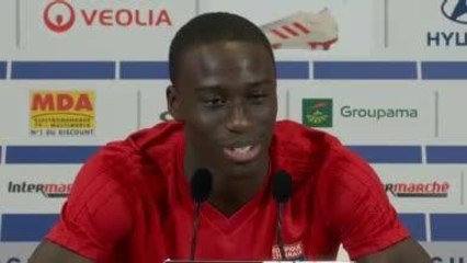 France/Algérie - Mendy sur le choix d'Aouar : "À lui de faire le bon choix"