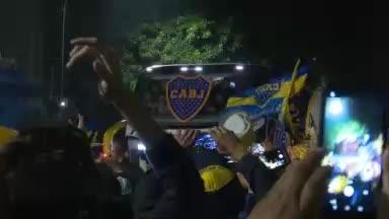 Libertadores - Le départ des joueurs de River et Boca dans des ambiances différentes