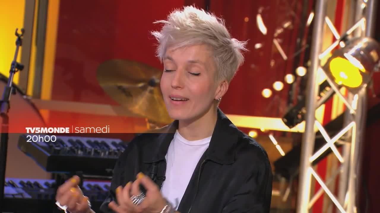 Acoustic : Jeanne Added