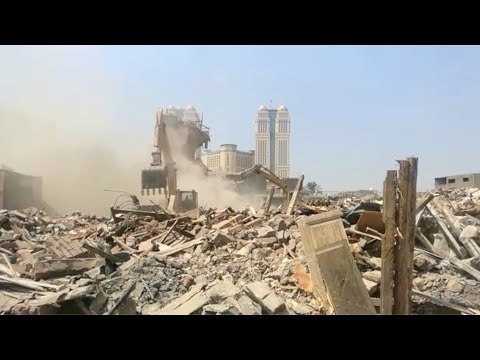 تسكين أهالي عزبة الصفيح العشوائية بمساكن المحروسة 1
