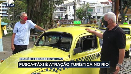 No Rio de Janeiro, os últimos fucas usados como táxi colecionam histórias e já viraram atração turística.