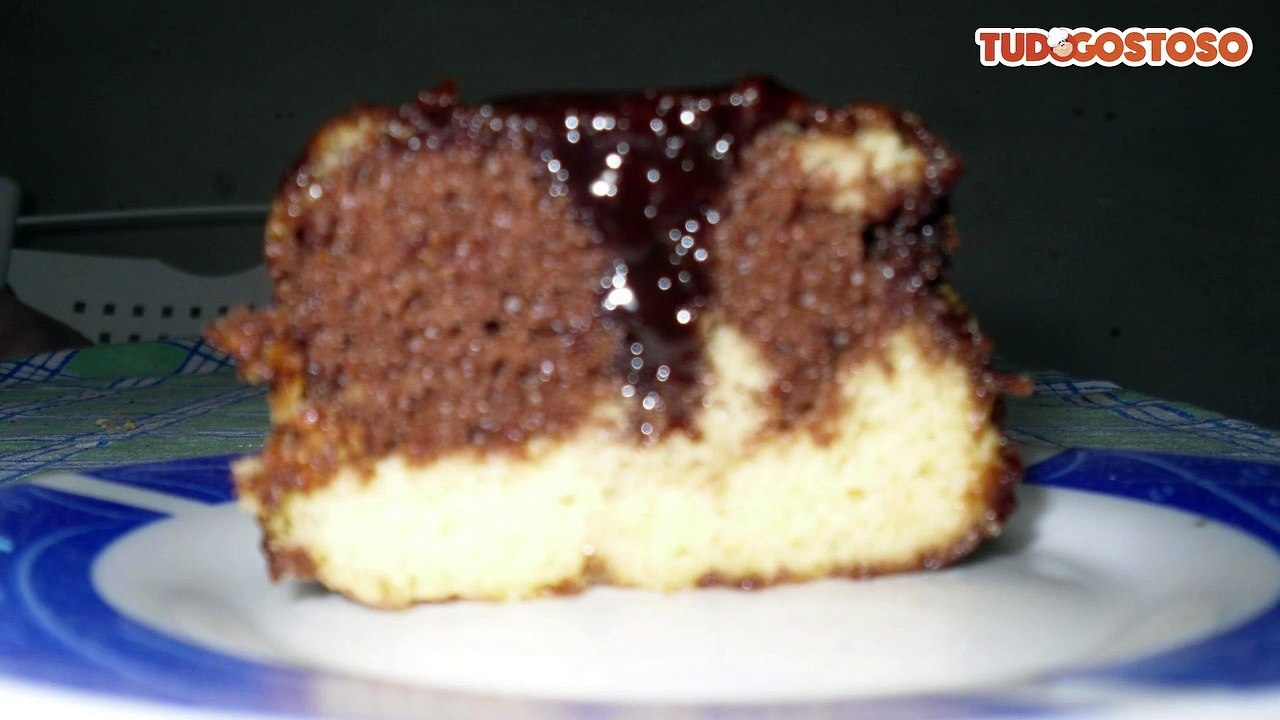 Bolo preto e branco