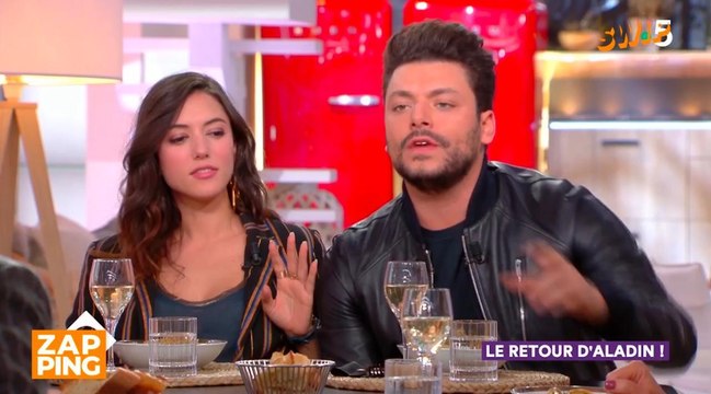 Vous faites exprès de chanter aussi mal ? : Kev Adams taclé par Anne-Elisabeth Lemoine dans C à vous... Le Zapping clash (VIDEO)