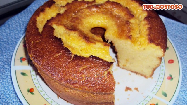 Broa de fubá com leite azedo