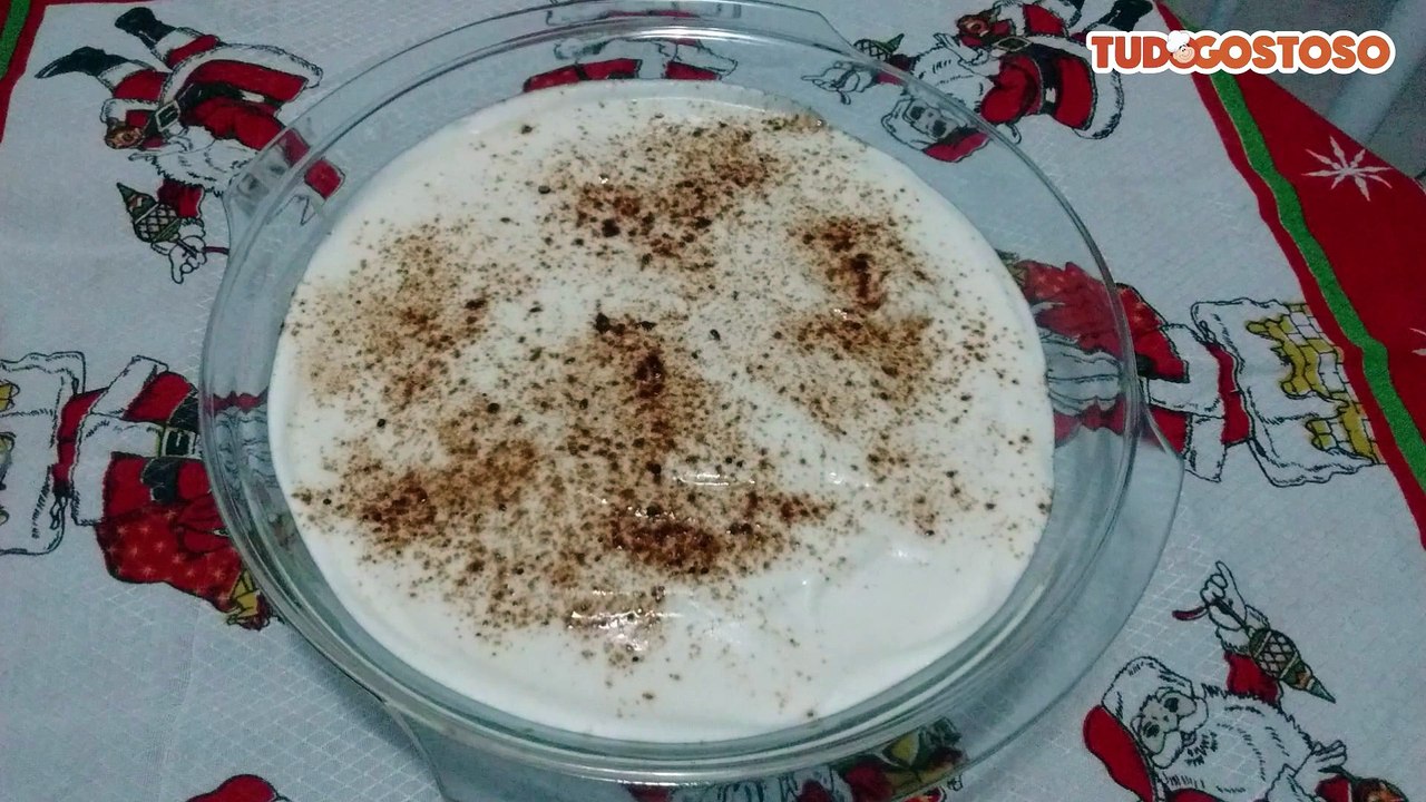 Pavê de bolacha champagne