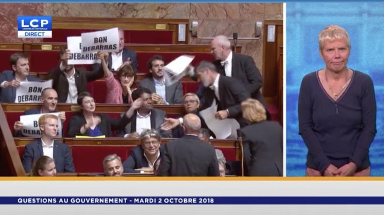 Les députés France Insoumise accueillent Manuel...