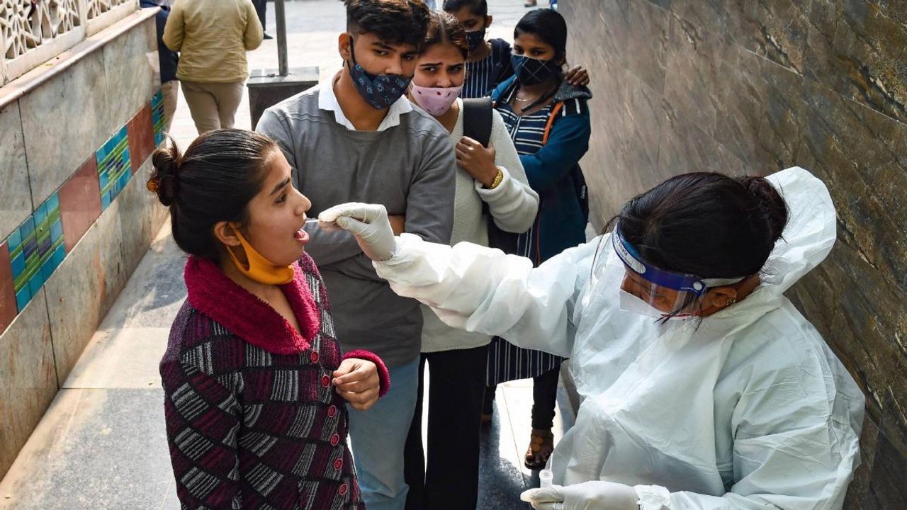 India records massive surge with 58,097 new covid cases