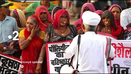 Envoyé spécial : Jambon de Parme, une vie de cochon !