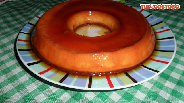 Pudim de leite em pó, prático, fácil e saboroso