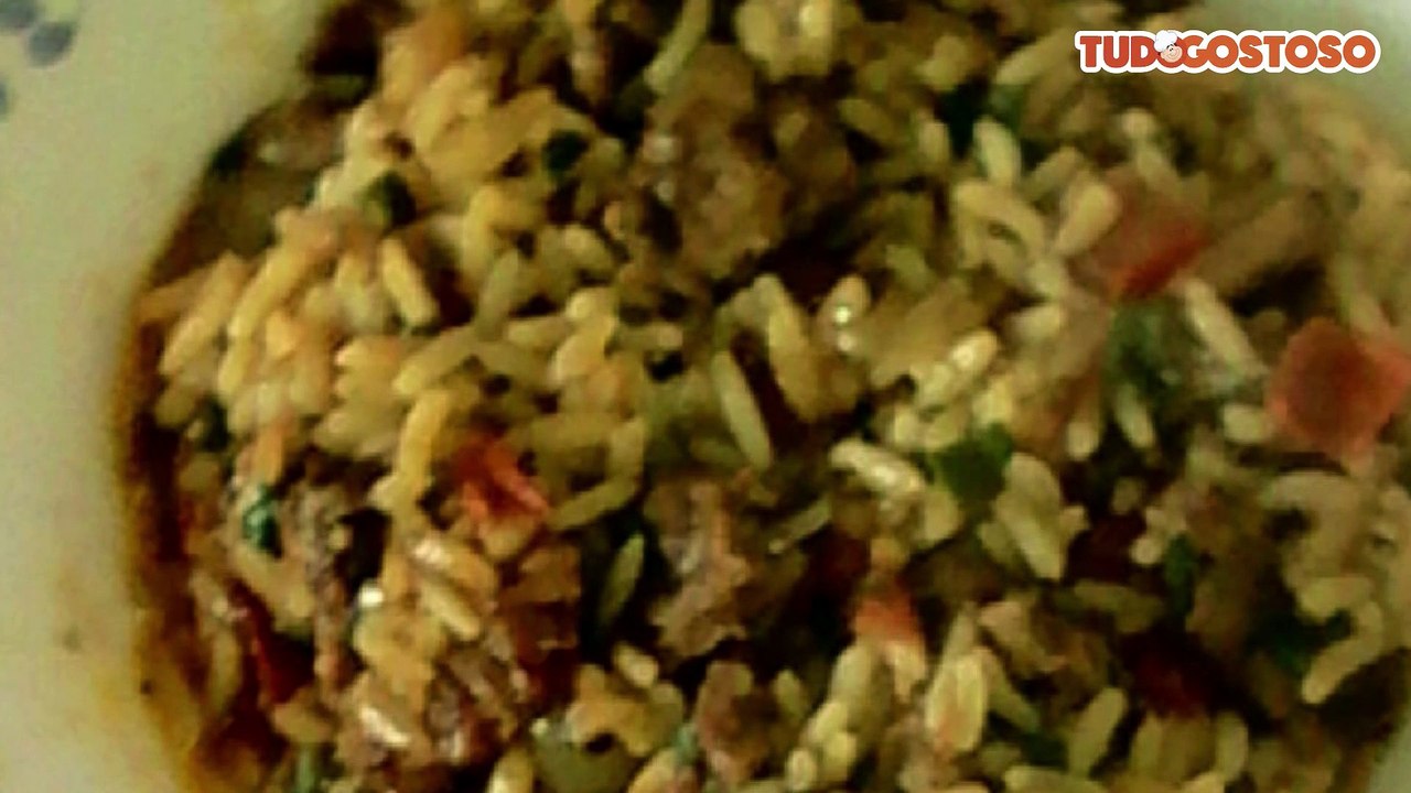 Arroz carreteiro de carne fresca