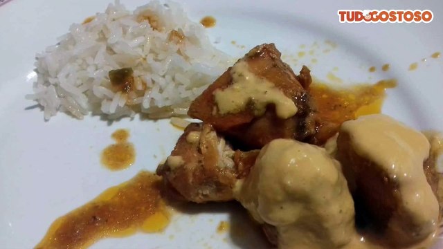 Molho para acompanhar carne e frango assados