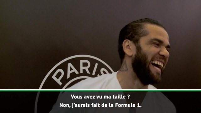 PSG - Dani Alves aurait ''rêvé de faire de la Formule 1''