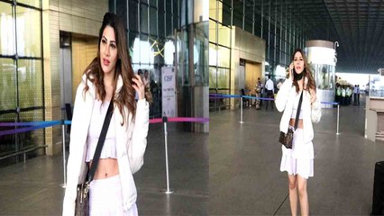 Bigg Boss 14 Fame Nikki Tamboli ने Airport पर दिखाया जलवा, कैमरे ने किया कैद | FilmiBeat