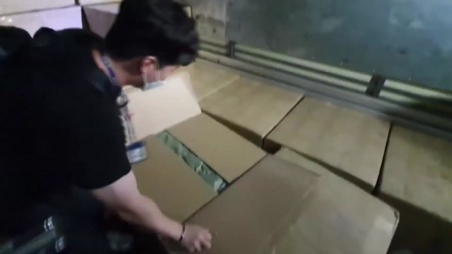 170억 원대 담배 밀수 조직 검거...국내 최대 규모 / YTN