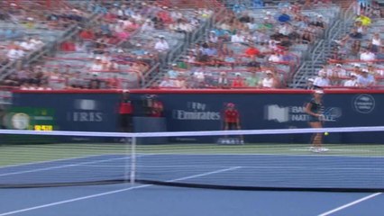 WTA: Montréal - Un tour et puis s'en va pour Bouchard (2-6 ; 4-6)